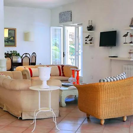 Villa Giulia SantʼAgata sui Due Golfi