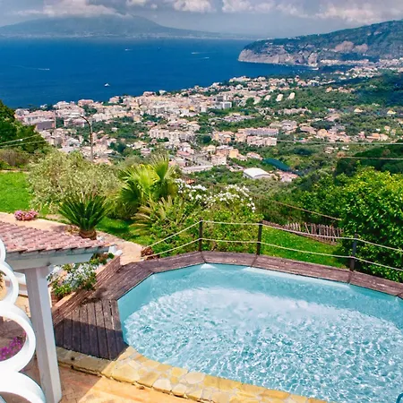 Giulia Villa